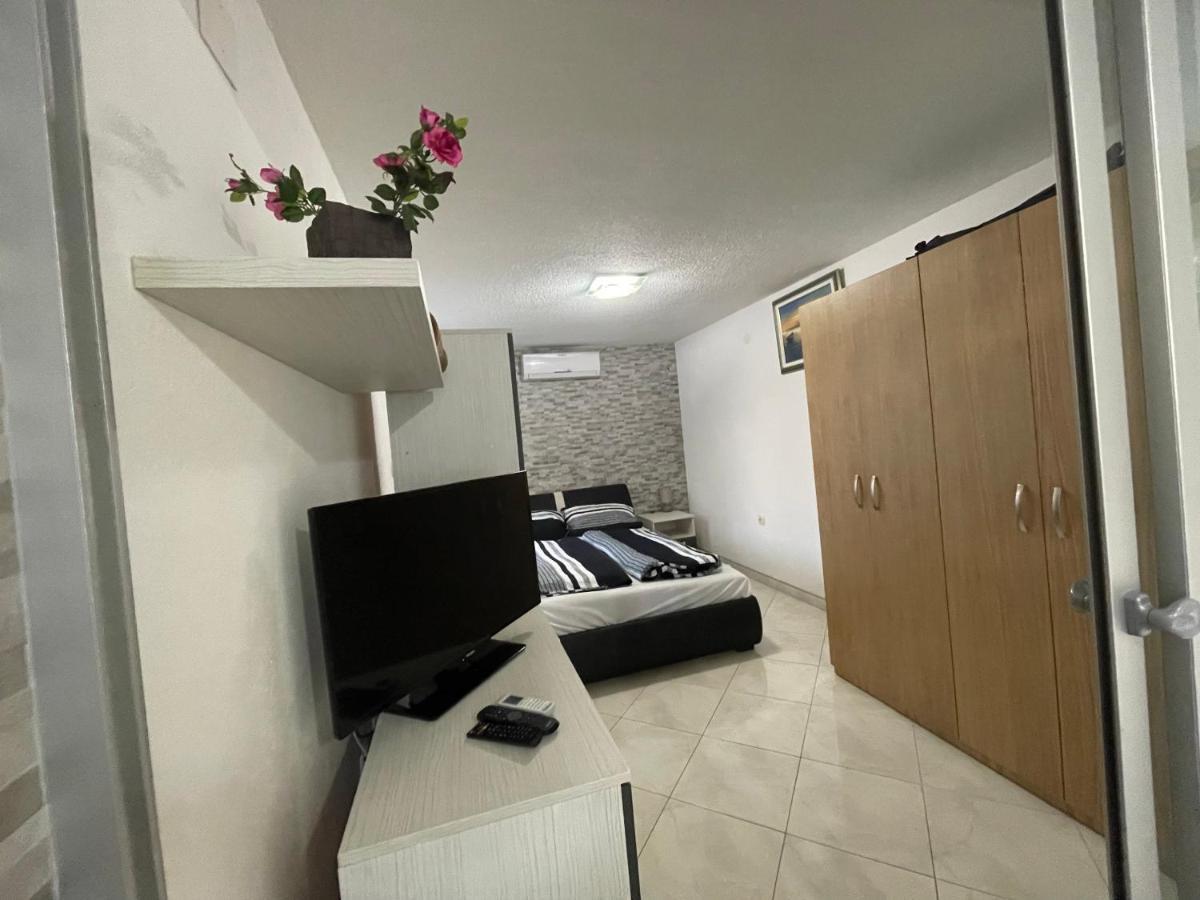 Apartmani-Joe Podglavica Exteriér fotografie